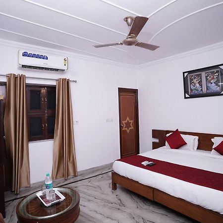 Hotel Lecston @Yashobhoomi Dwarka Sector - 25 Metro Station Delhi Kültér fotó