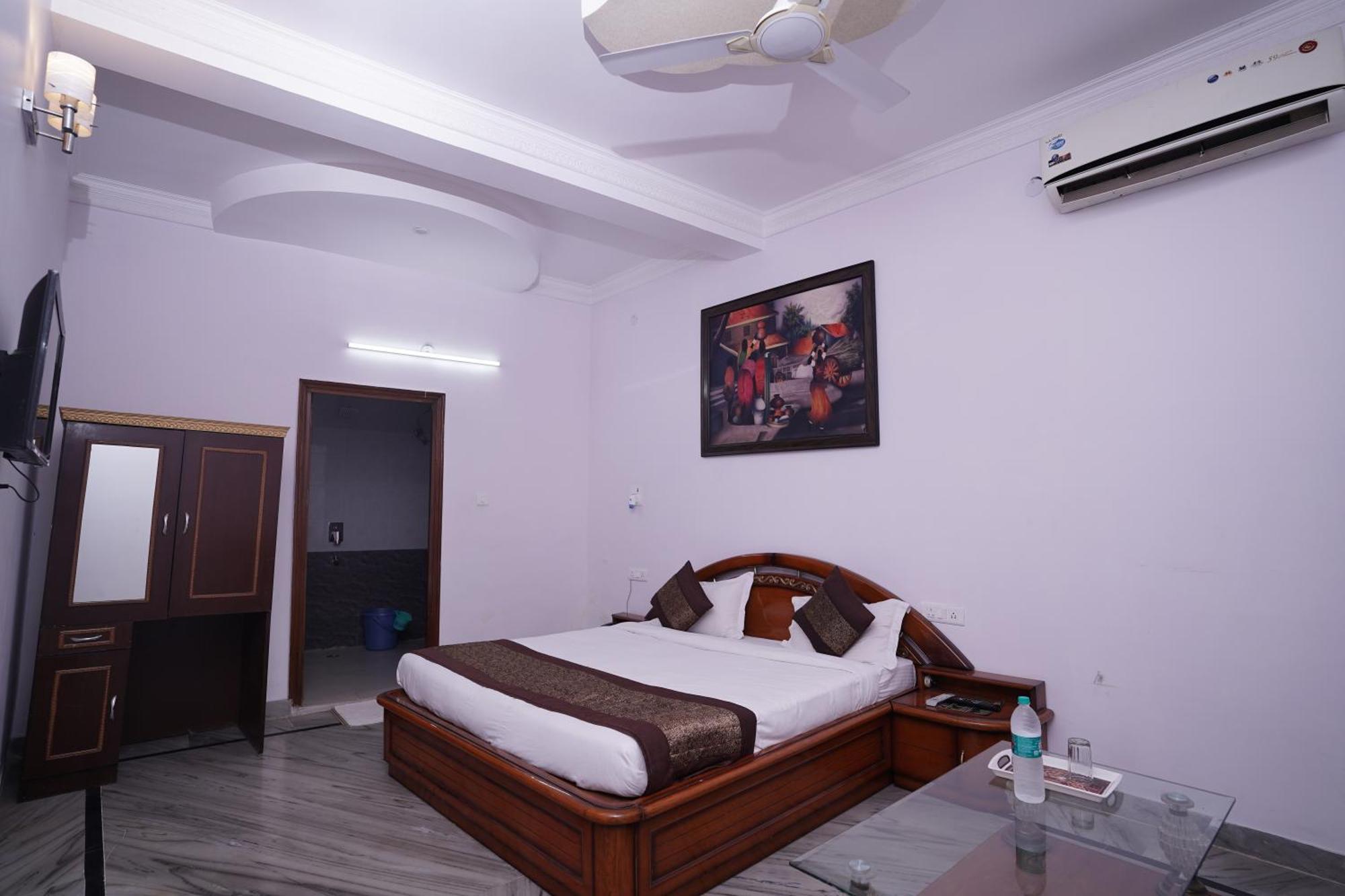 Hotel Lecston @Yashobhoomi Dwarka Sector - 25 Metro Station Delhi Kültér fotó