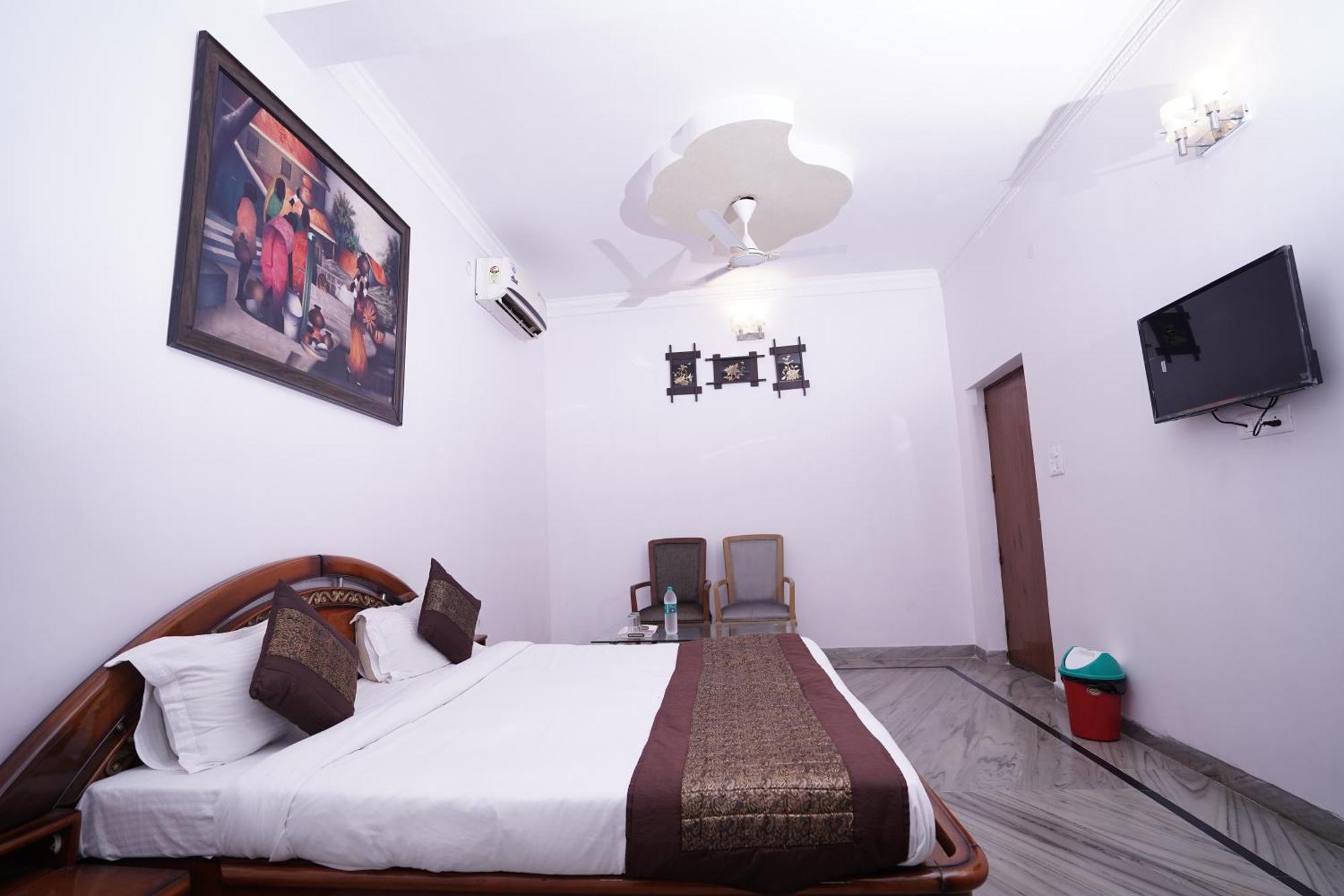Hotel Lecston @Yashobhoomi Dwarka Sector - 25 Metro Station Delhi Kültér fotó