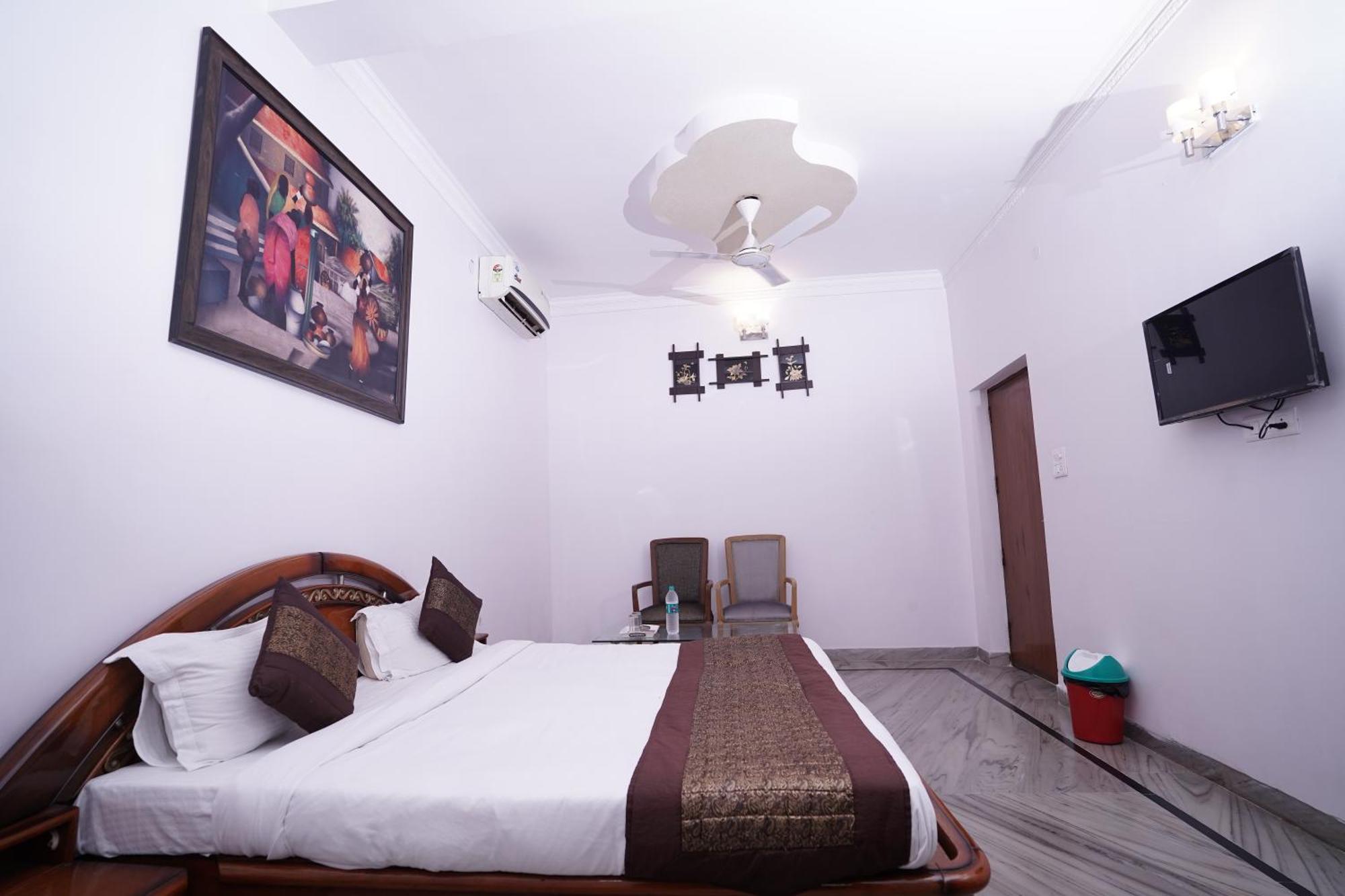 Hotel Lecston @Yashobhoomi Dwarka Sector - 25 Metro Station Delhi Kültér fotó