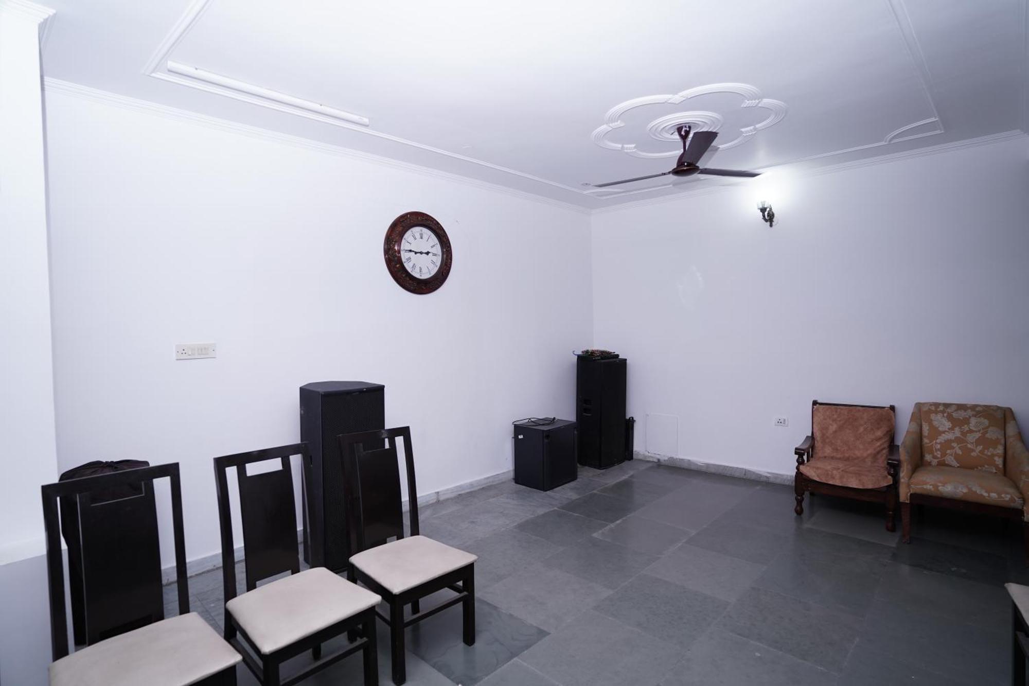 Hotel Lecston @Yashobhoomi Dwarka Sector - 25 Metro Station Delhi Kültér fotó