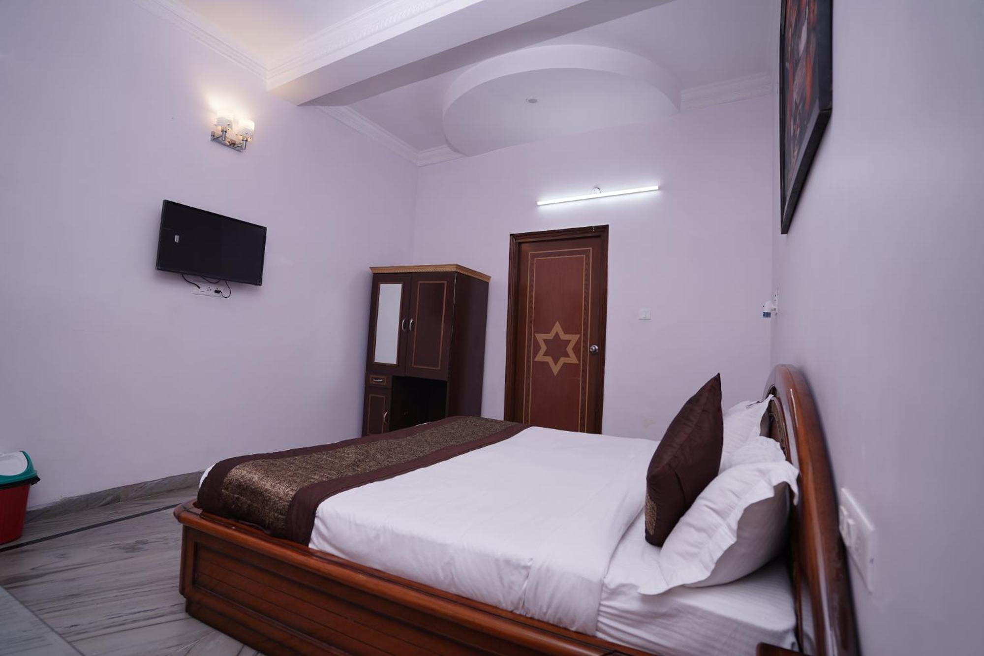 Hotel Lecston @Yashobhoomi Dwarka Sector - 25 Metro Station Delhi Kültér fotó